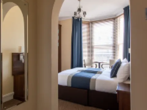 New Steine Hotel - B&B Hotels in Brighton