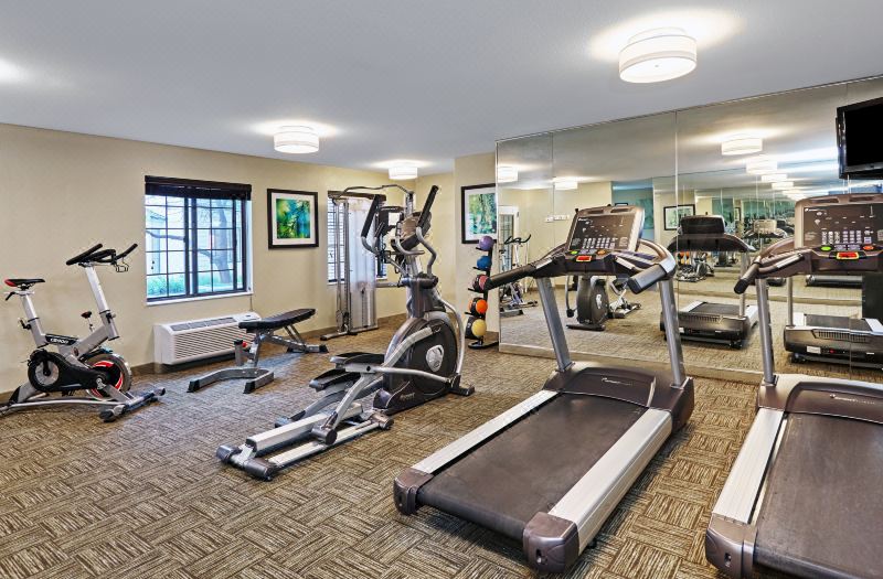 Staybridge Suites Chicago -- Glenview by IHG photo 3