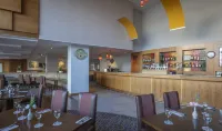 Maldron Hotel Tallaght - Quầy Bar
