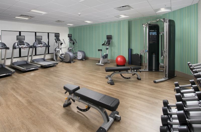 Holiday Inn Express & Suites Baltimore - BWI Airport North by IHG photo 5