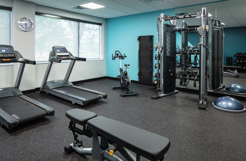 avid hotel Roseville - Minneapolis North by IHG photo 2