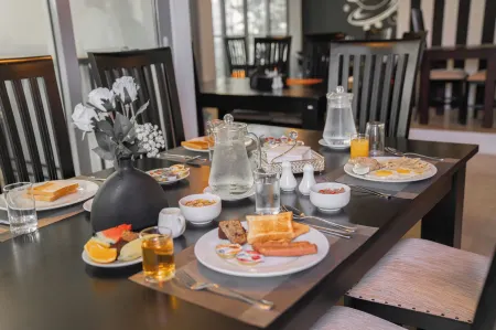 Sunny Canopy B&B Hotel Hulhumale Отели рядом с достопримечательностью «Furanafushi»