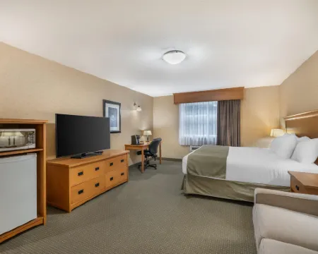 Best Western Sicamous Inn Hotels in Sicamous