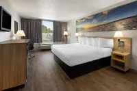 Days Inn by Wyndham Cambridge Hotels in Cambridge