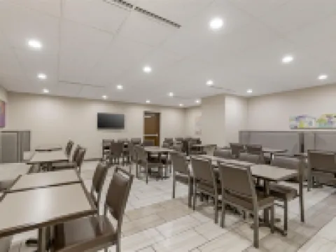 Executive Residency by Best Western Waterloo  Cedar Falls Hotels in Waterloo