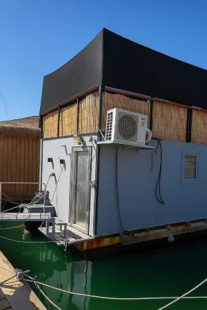 Suite on the Water + Sailing