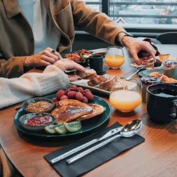 Enter St Elisabeth Suites & Spa