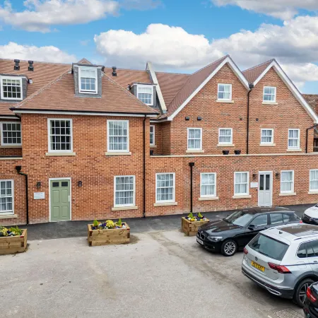 Mercure Salisbury White Hart Hotel & Apartments