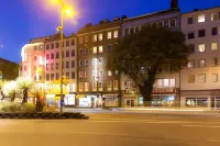 Palm Premium Hotel & Apartments Hotels in Düsseldorf