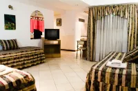 San Remo Grand Hotel - Beach