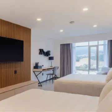 HOTEL LUURE Hotels near Centro Citibanamex