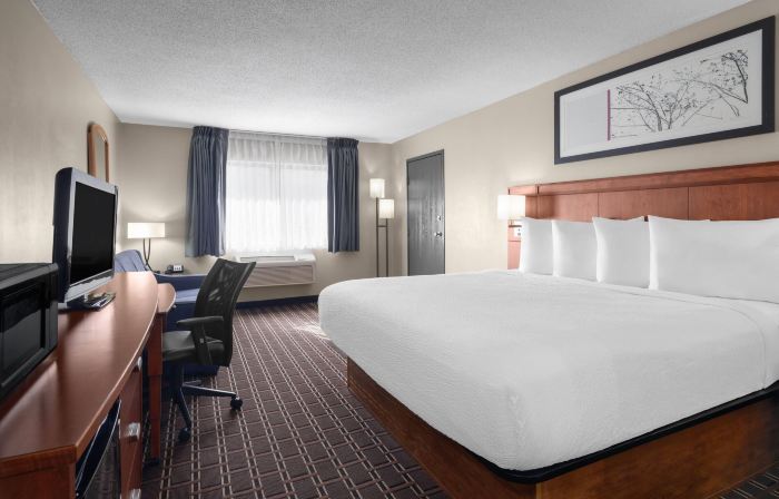 法戈West Acres Travelodge by Wyndham飯店