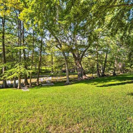 Wimberley Home on Creek and Close to Downtown!