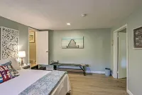 Newly Renovated Penn Yan Apartment < 1 Mi to Lake! - 3-Star