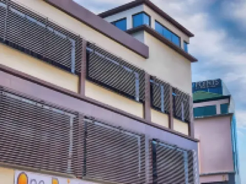 One Point Hotel Hotels near Kuching International Airport