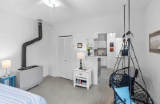 Suite 3, Quick Stroll to Downtown Black Mountain