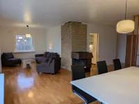 Aurora Seaview Escape (E33) - homestay
