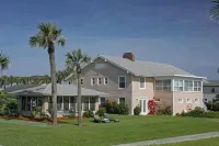 Beachfront Bed & Breakfast