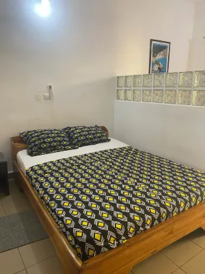 RÉSIDENCE AGBEVIVI Ξενοδοχεία στην πόλη 
