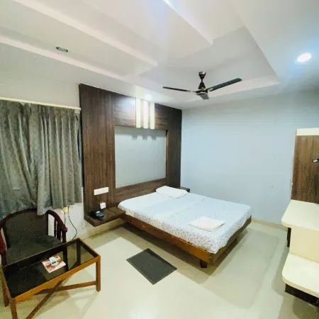 Hotel Raj Residency Отели в г. Корапут