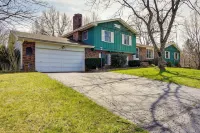 Athens Vacation Rental - 6 Mi to Ohio University! - parking