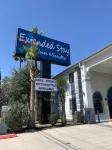 Sunrise Inn & Suites
