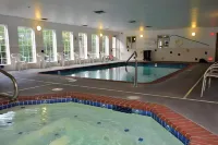 FairBridge Inn & Suites DuPont - 3-Star