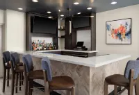 Hilton Garden Inn Jackson/Madison - С баром