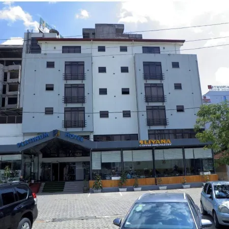 Platinum Hotel
