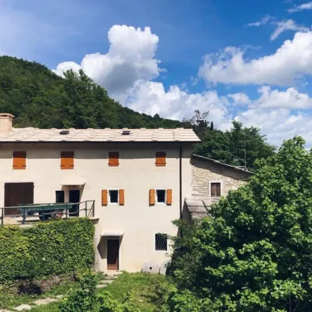 Il Mulino dei Veraghi the Mill at the Falls