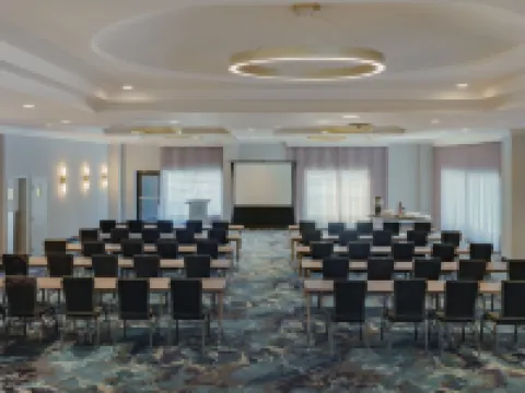 Holiday Inn LAVAL - MONTREAL by IHG Hoteles en Laval