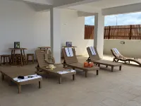 JoLi Beach House - Second Floor T1 Beautiful and Authentic Island Living