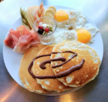 ラ メゾン ヴェルト セート