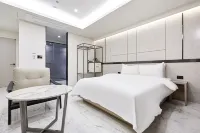 Gwangmyeong Hotel Levento - parking