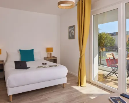 ควอลิตี้ อพาร์ตโฮเทล ออร์เลออง ซุด เซนิธ โรงแรมในOlivet