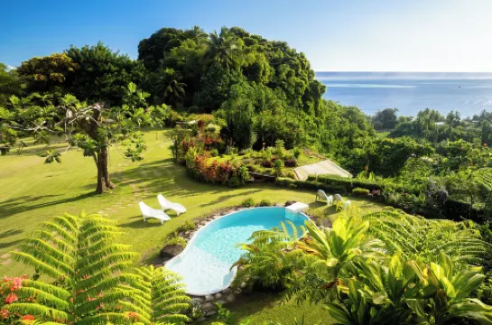 Vanira Lodge
