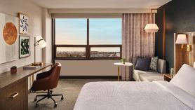 Holiday Inn & Suites COMMERCE CITY - DENVER AIRPORT by IHG