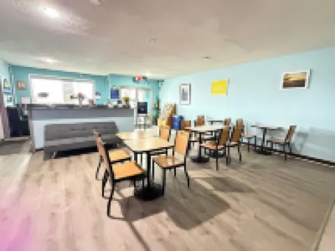 Days Inn by Wyndham Seymour