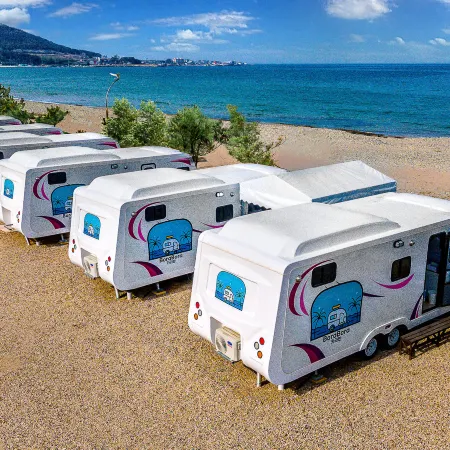 Pohang Bora Bora Caravan