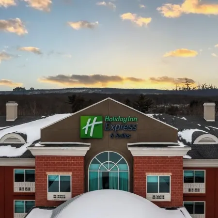 Holiday Inn Express & Suites DRUMS-HAZLETON (I-80) by IHG