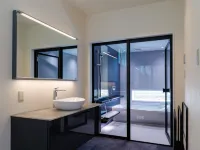 HOTEL 87r