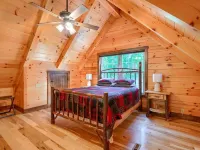 Hickory Haven at Trickle Creek Hotels in Marion Township