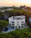 The Honeycomb Boutique Hotel