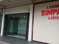 Losmen Simpang Hotels in Lahat