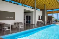 5th-floor apt Near the Ocean With Infinity Rooftop Pool, Balcony, Washer/dryer - familiaux