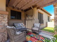 Walk to the Wigwam from this charming single-level condo! Hotels in Litchfield Park