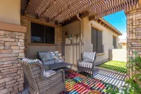 Walk to the Wigwam from this charming single-level condo!