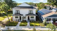 New Build in Old West 3 Bed, 2 Bath Family Rental - Villas