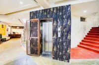 Deluxeinfocity Metro Station Gandhinagar - Homestays