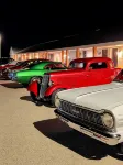 Hillcrest Inn & Motel - parking